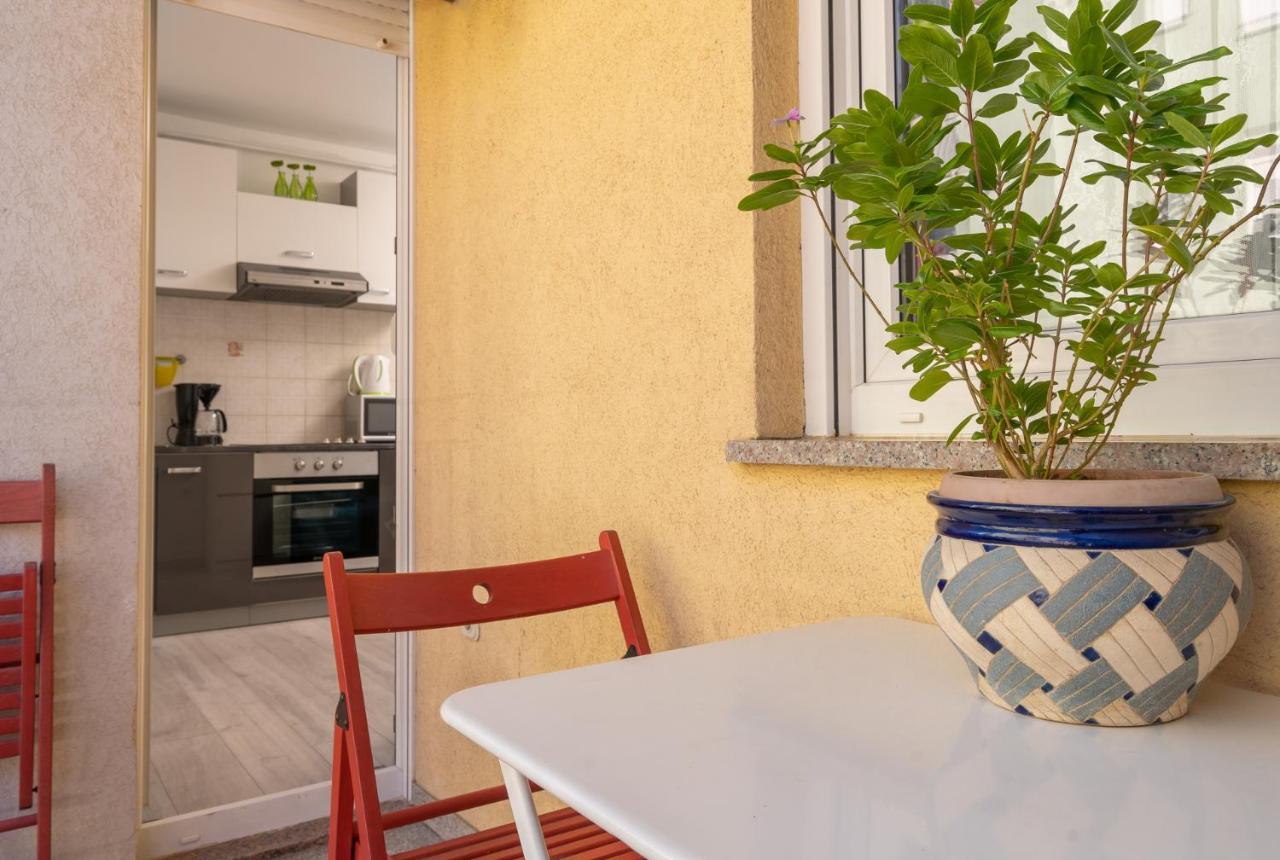 Apartment Fiorella Pula Bagian luar foto